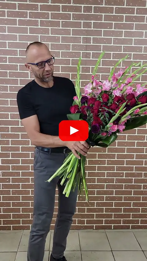Video: Smuteční kytice na položení z gladiol