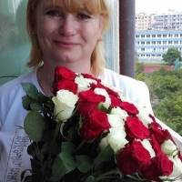 Doručení kytice o kombinaci bílo-červených růží