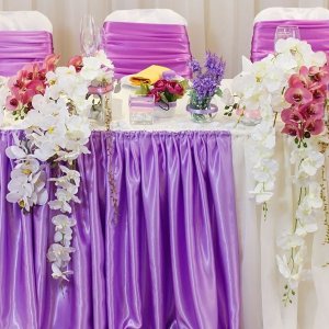 Výzdoba svatebního stolu z orchideje