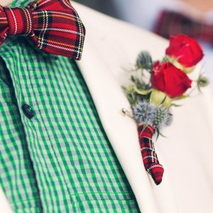 Kytice-korsáž pro ženicha z červených růží