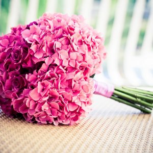 Svatební kytice pro nevěstu z hortenzie