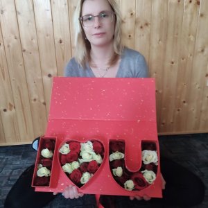 Červený box růží I Love You