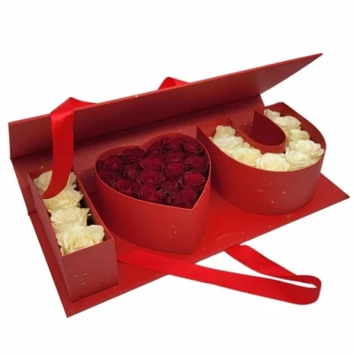 Červený I Love You Box růží 002