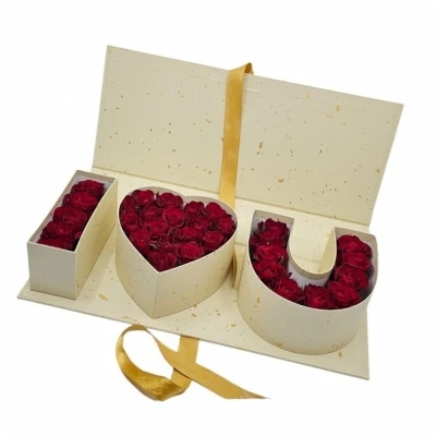 Krémový I Love You Box růží 006