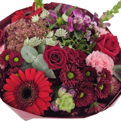 Kytice - výběr od floristy 895 Kč
