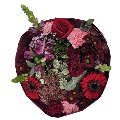 Kytice - výběr od floristy 895 Kč