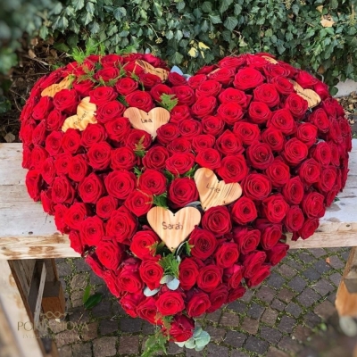 Kytica 100 červených ruží RED NAOMI! 90cm