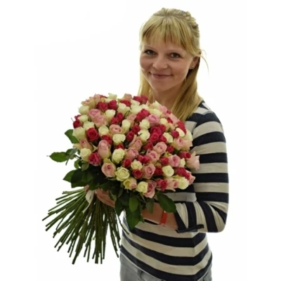 Kytice 100 růží MIX PINK