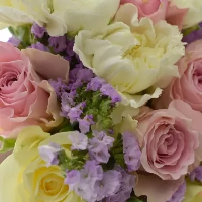 Kytice 26 míchaná ATHENA Ø20cm