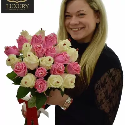 Kytice 35 luxusních růží CHOCOLATIA 60cm (L)