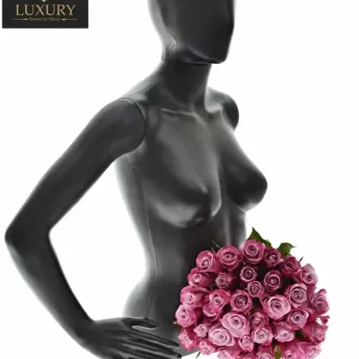 Kytice 35 luxusních růží ROCKFIRE 50cm