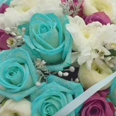 Kytice 37 míchaná APOLLONIA ø25cm