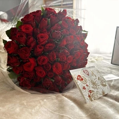 Kytice 55 rudých růží RED TORCH