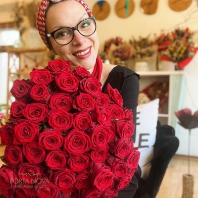 Kytica 9 červených ruží RED NAOMI! 90cm