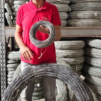 Proutěný věnec NYSA 24 cm (ø6,5cm)