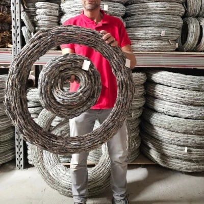 Proutěný věnec NYX 21 cm (ø7cm)