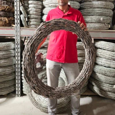 Proutěný věnec NYX 74 cm (ø11cm)