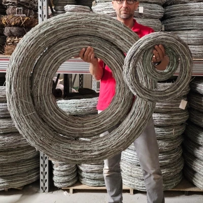 Proutěný věnec THALLOS 24 cm (ø6,5cm)