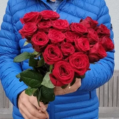 Srdce z ruží malé RED NAOMI! 50cm