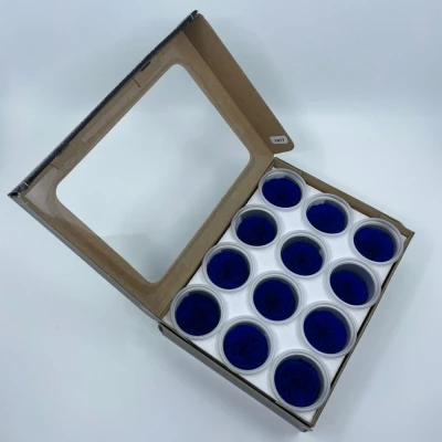 Stabilizované modré růže v krabičce 12ks