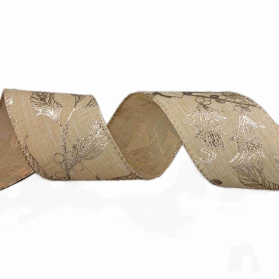 Stuha jutová s drátkem krémová vánoční květy 9.1 m