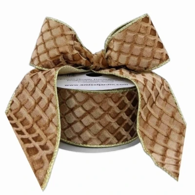 Stuha sametová s drátkem zlatá geometrie 9.1 m